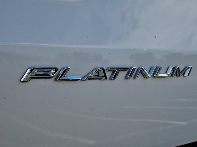 Certified 2025 Ford Escape Platinum AWD/4WD image 33