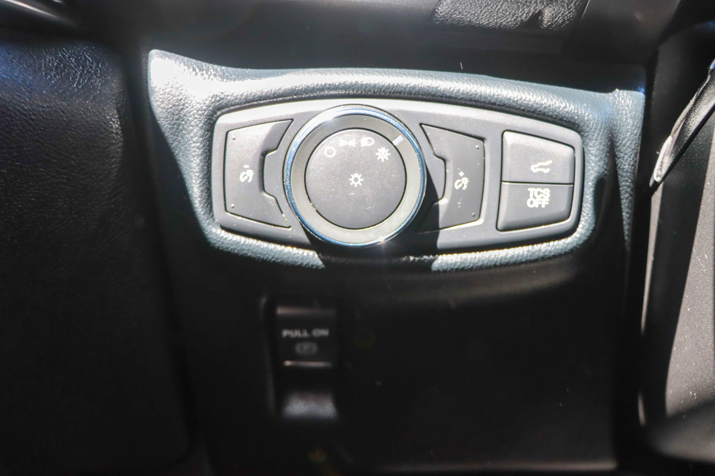 Used 2019 Lincoln Nautilus FWD image 30