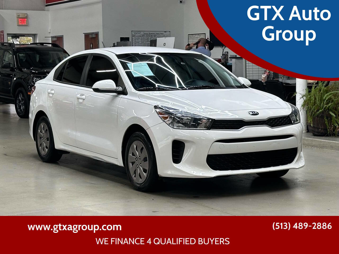 Used 2019 Kia Rio S image 1