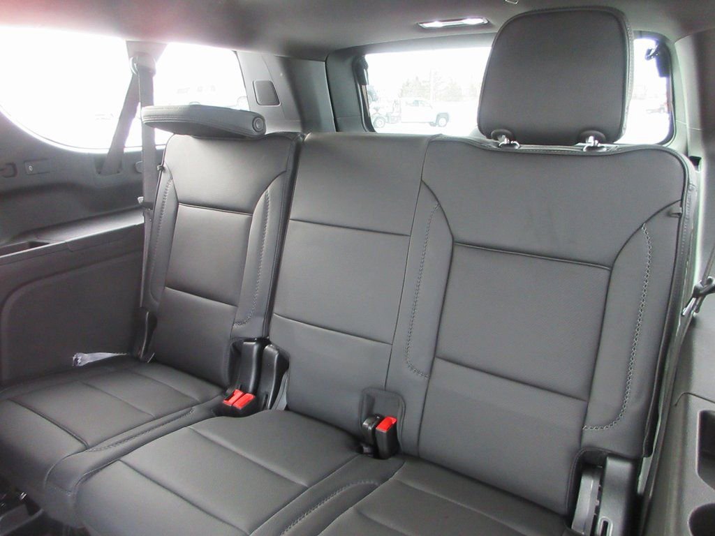 New 2026 GMC Yukon XL Denali w/ Sun & Power Step Package image 14