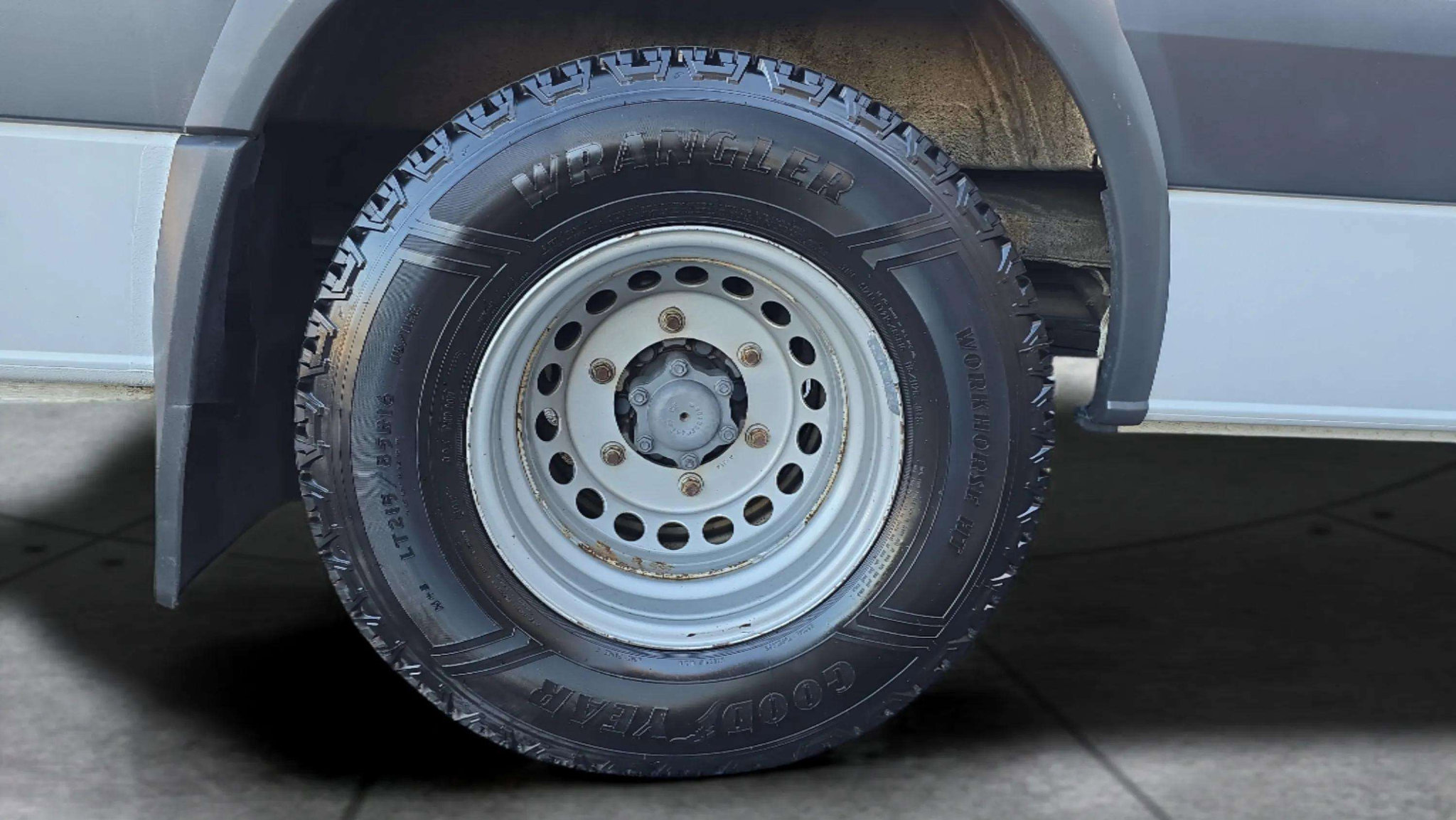 Used 2014 Freightliner Sprinter 3500 image 50