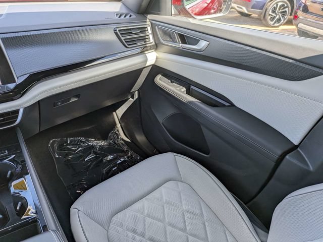 Used 2025 Volkswagen Atlas Cross Sport SEL Premium R-Line AWD/4WD image 18