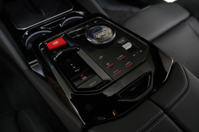 Used 2025 BMW M5 w/ Executive Package image 50