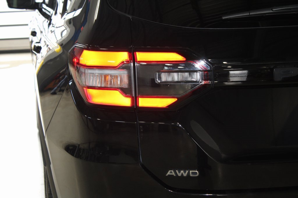 Used 2025 Honda Pilot Touring image 45