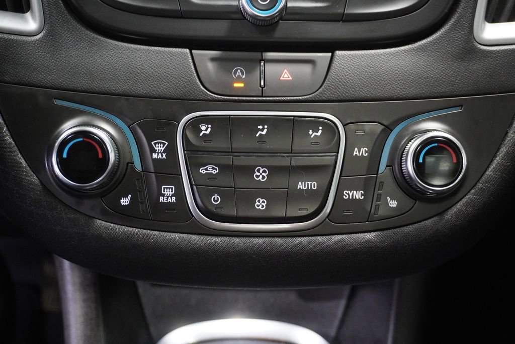 Used 2023 Chevrolet Malibu LT image 18