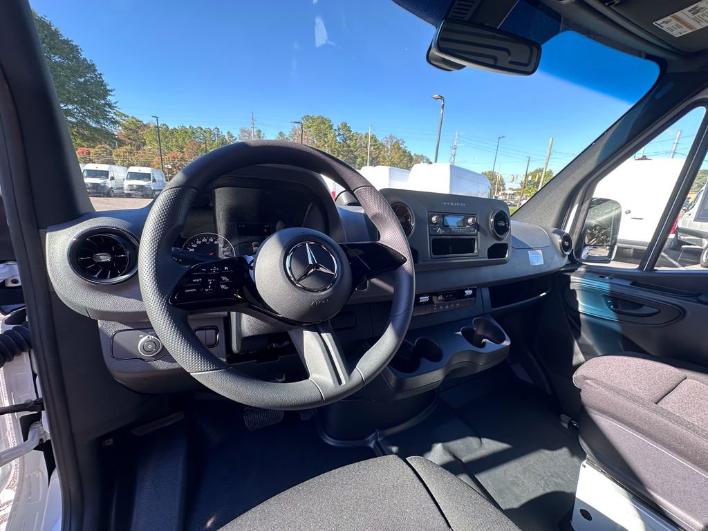 New 2026 Mercedes-Benz Sprinter 2500 image 2