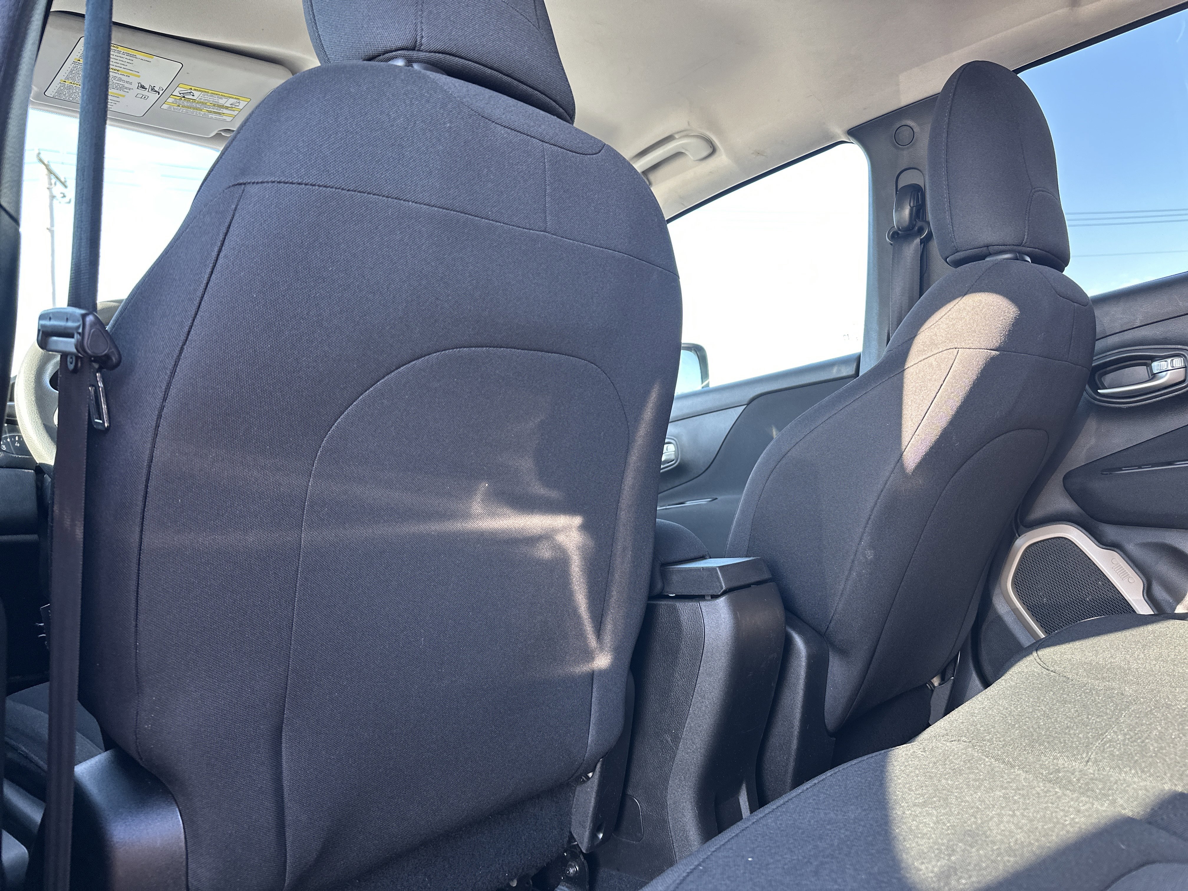 Used 2017 Jeep Renegade Sport w/ Power & Air Group image 28