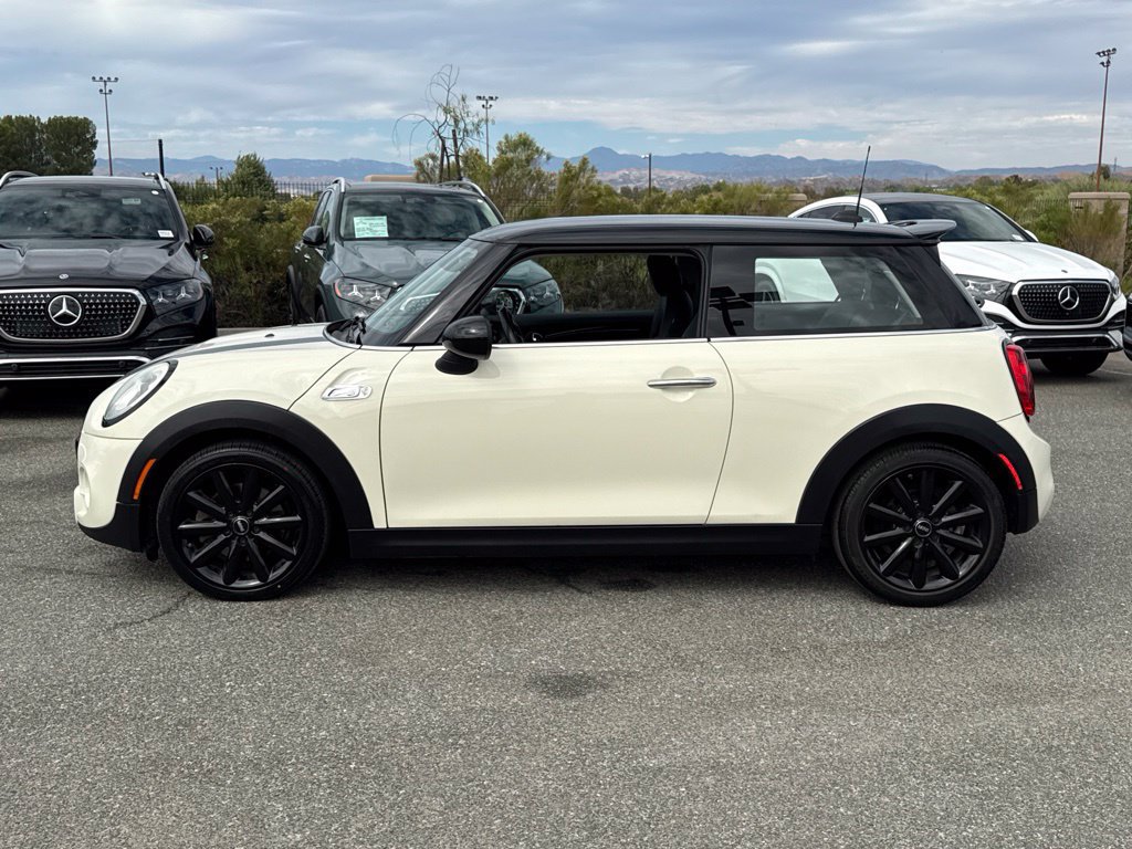 Used 2015 MINI Cooper S FWD image 12