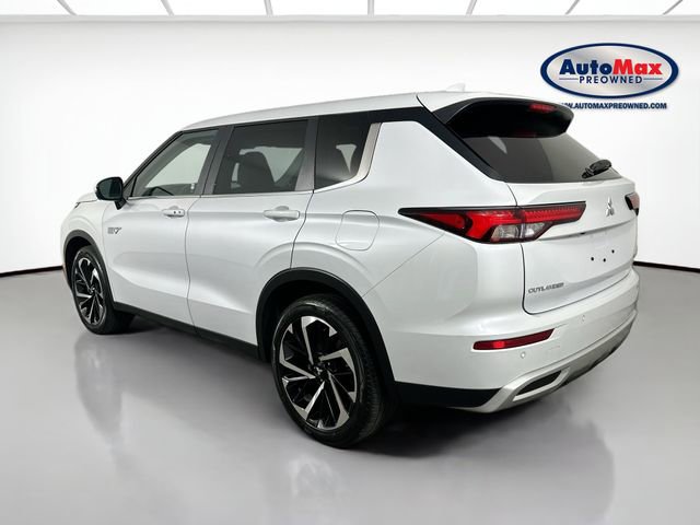 Used 2023 Mitsubishi Outlander SE AWD/4WD image 5