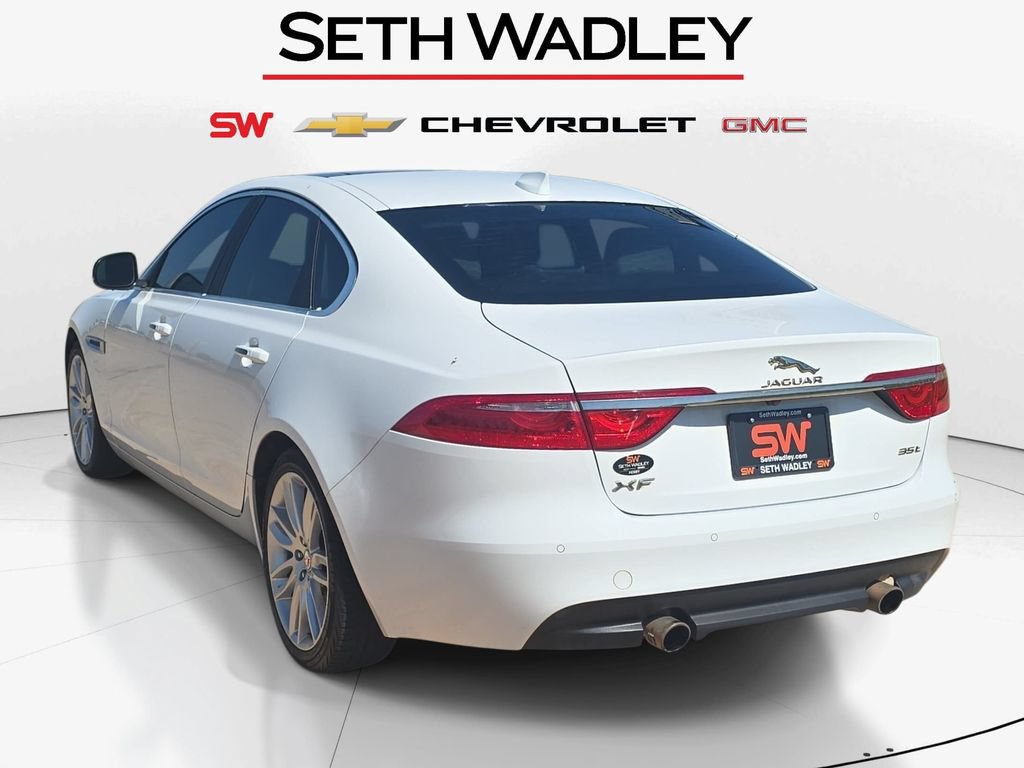 Used 2017 Jaguar XF Prestige RWD image 5