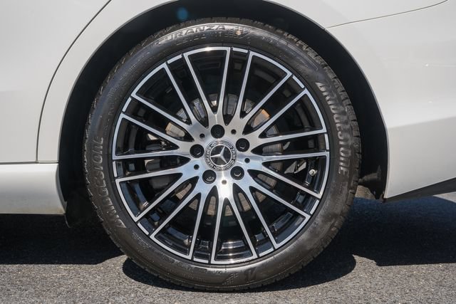 Used 2024 Mercedes-Benz C 300 4MATIC Sedan image 20