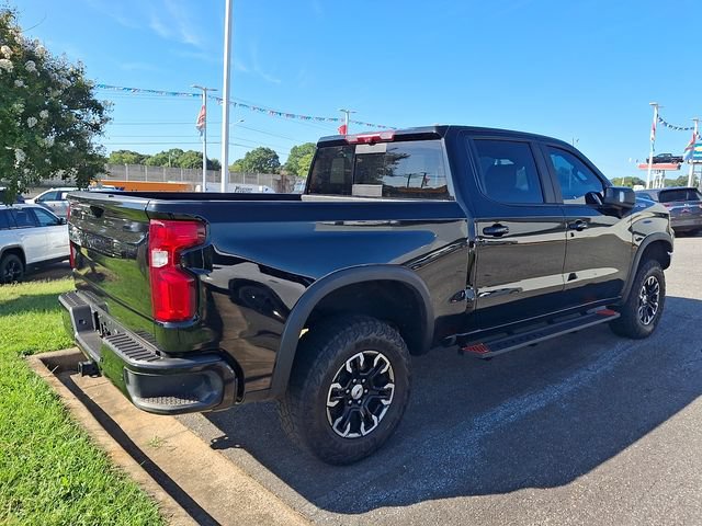 Used 2025 Chevrolet Silverado 1500 ZR2 w/ Technology Package AWD/4WD image 8