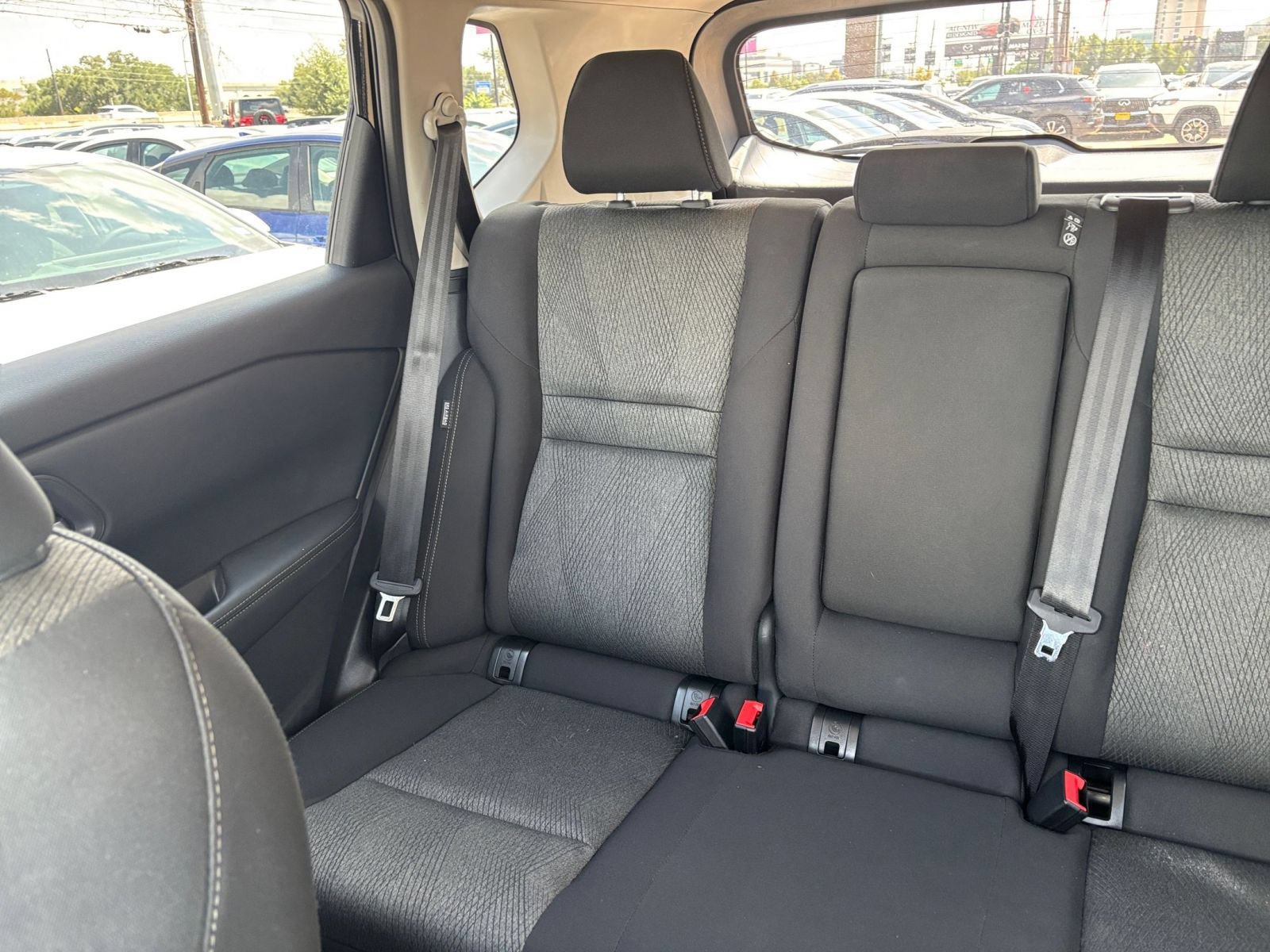 Used 2026 Nissan Rogue SV FWD image 40