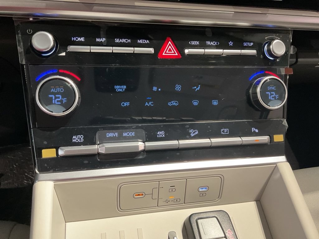 New 2026 Hyundai Santa Fe SE AWD/4WD image 16