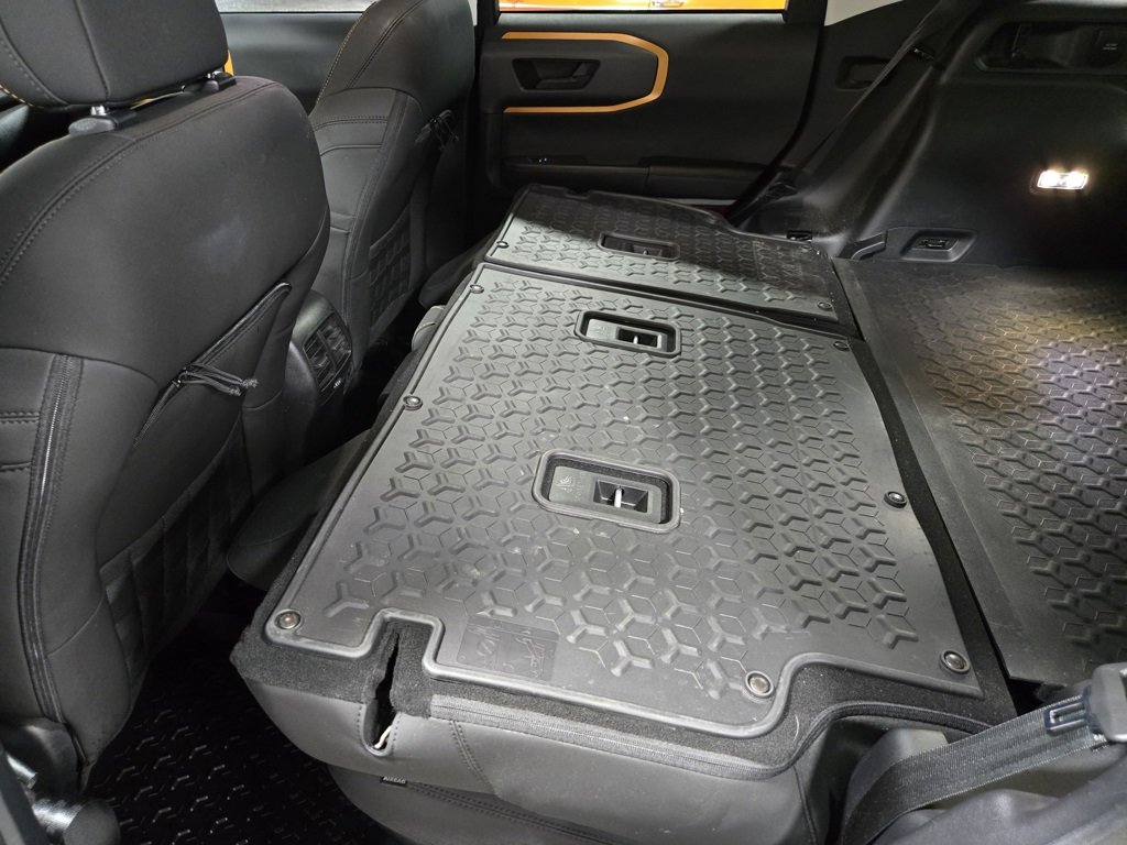 Used 2023 Ford Bronco Sport Badlands image 40