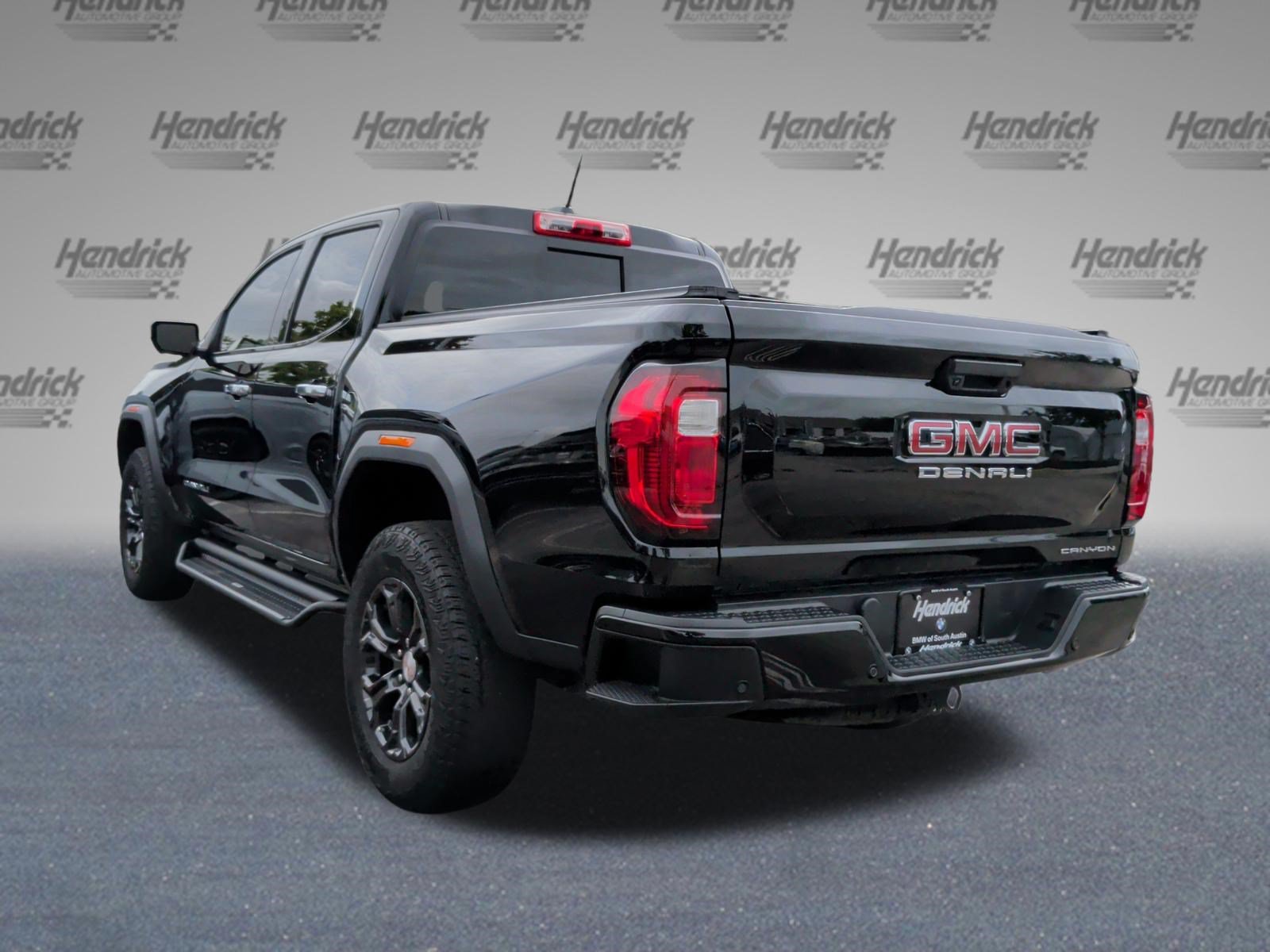 Used 2023 GMC Canyon Denali w/ Denali Black Edition AWD/4WD image 9