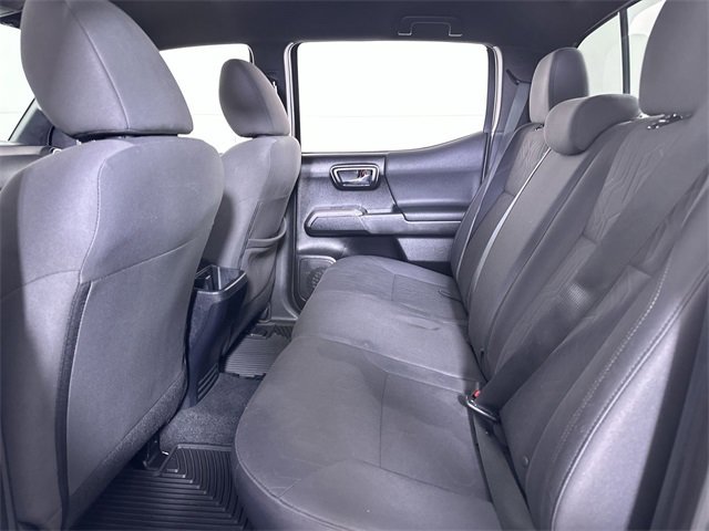 Used 2019 Toyota Tacoma TRD Sport w/ Technology Package image 26