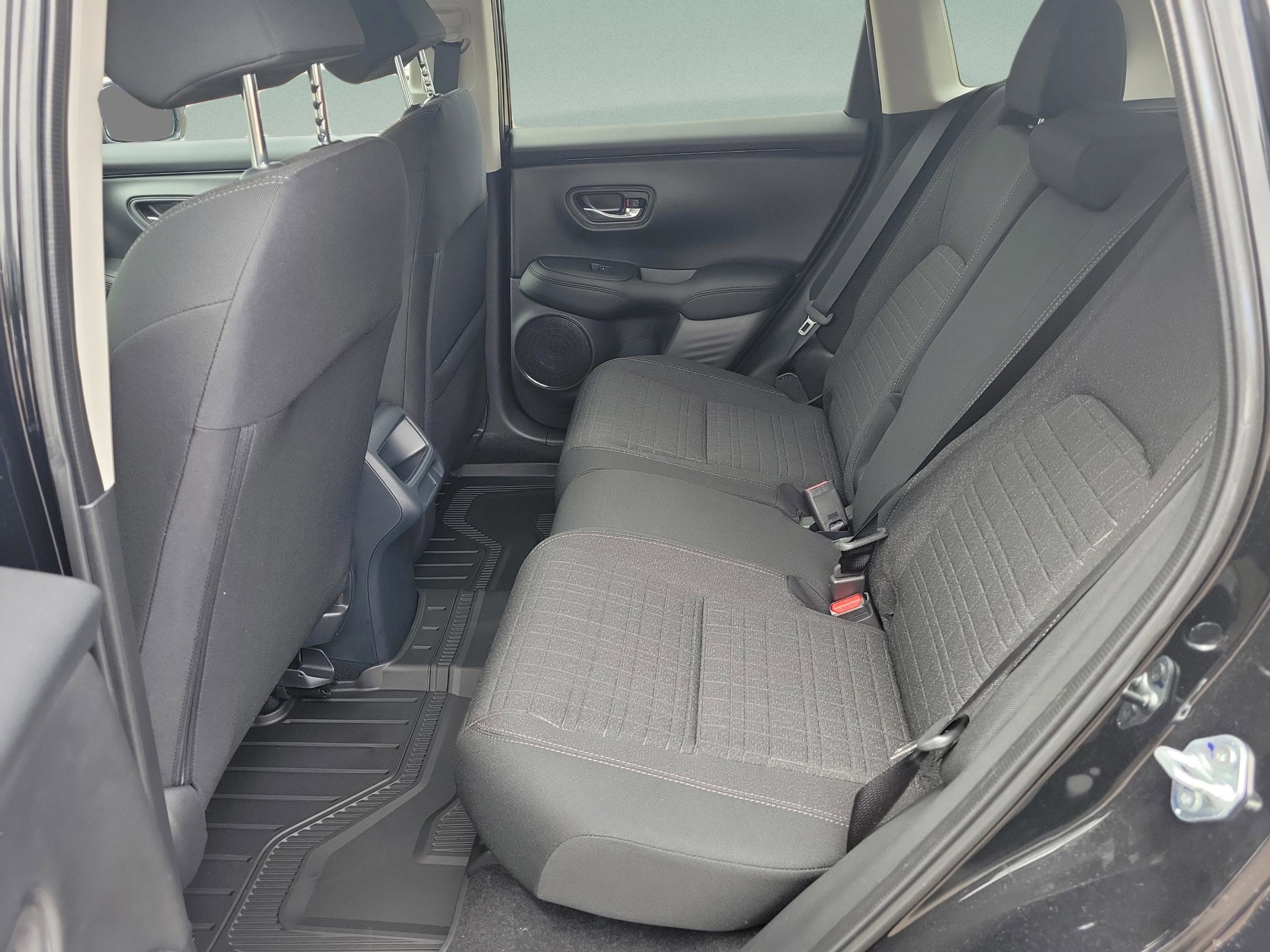 New 2026 Honda HR-V LX image 9