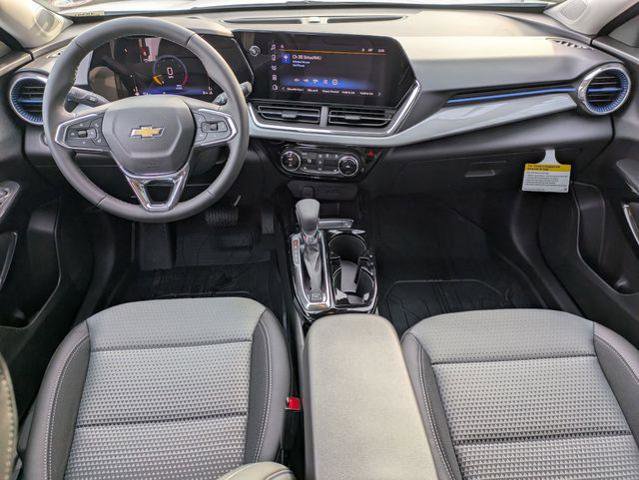 New 2026 Chevrolet Trax LT w/ Driver Confidence Package FWD image 21