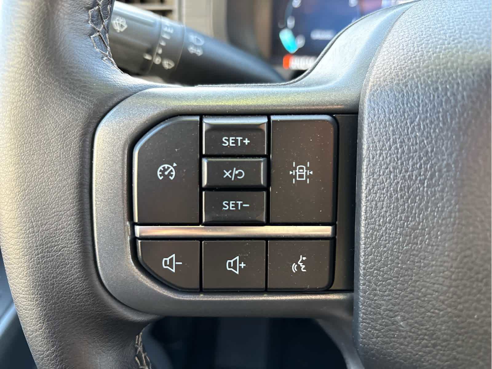 Used 2024 Ford F150 XLT w/ Tow/Haul Package image 25