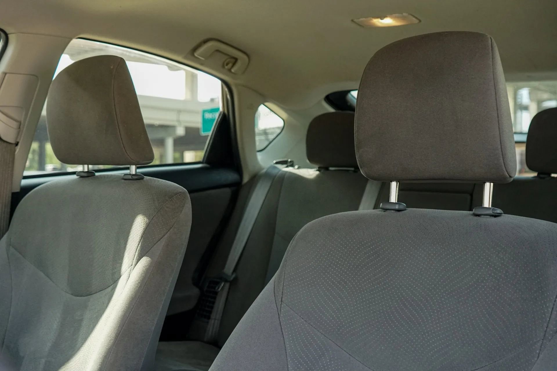 Used 2015 Toyota Prius Two image 15