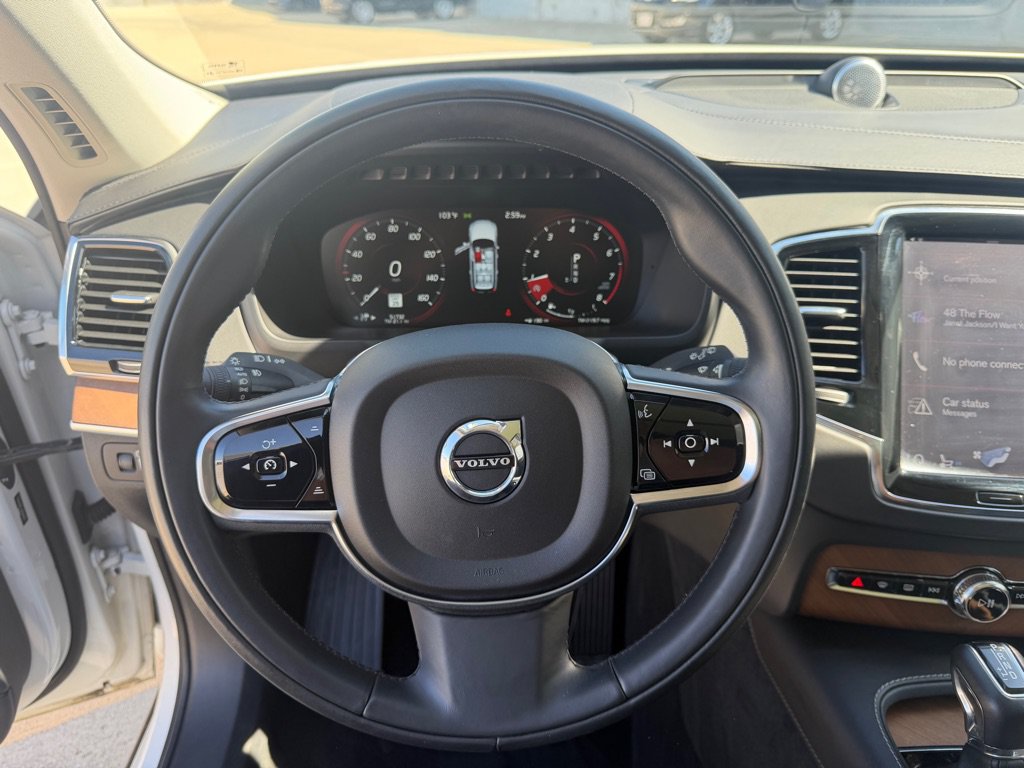 Used 2016 Volvo XC90 T6 Inscription w/ Vision Package AWD/4WD image 13