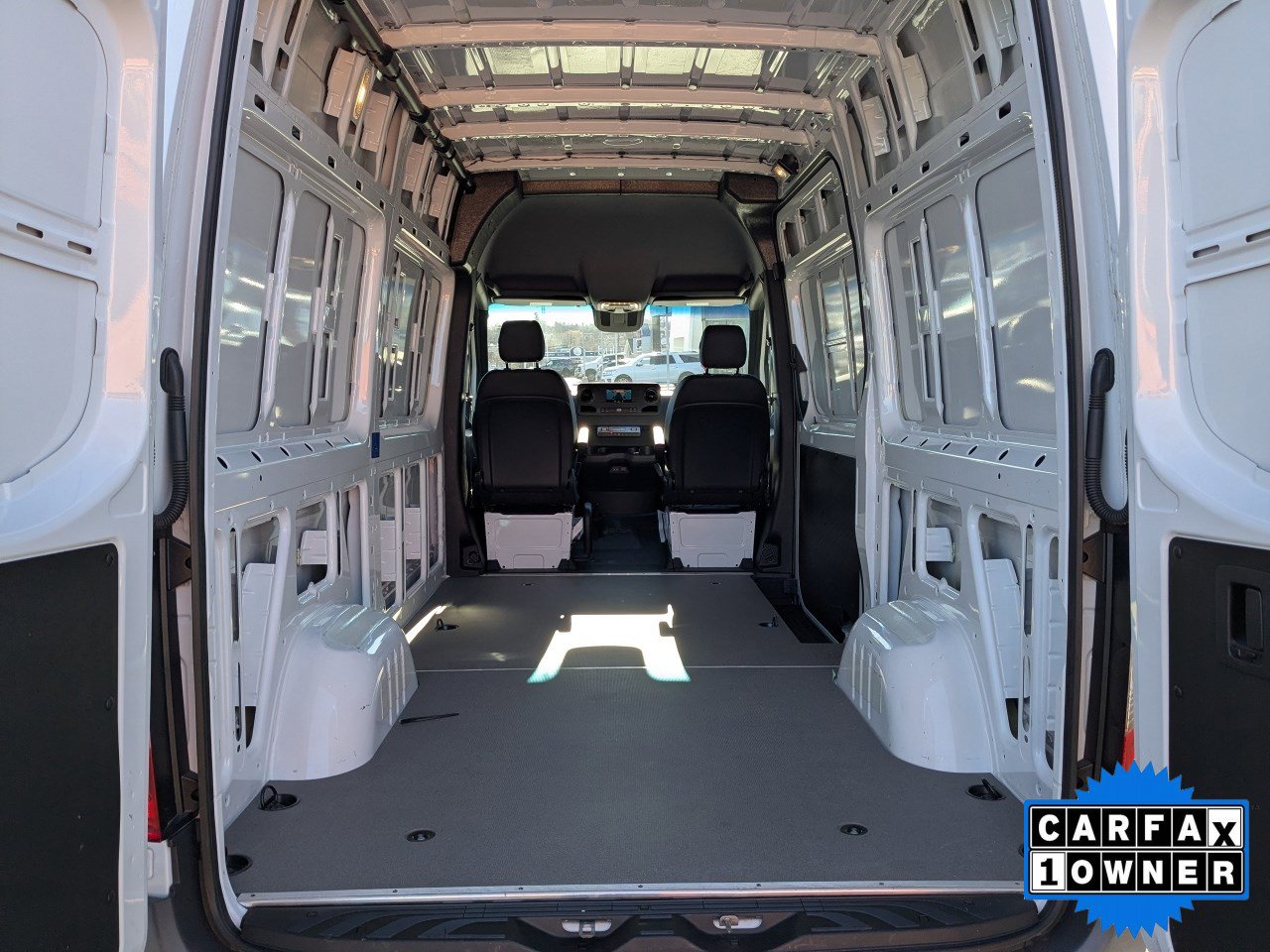 Used 2020 Mercedes-Benz Sprinter 144 Cargo image 13