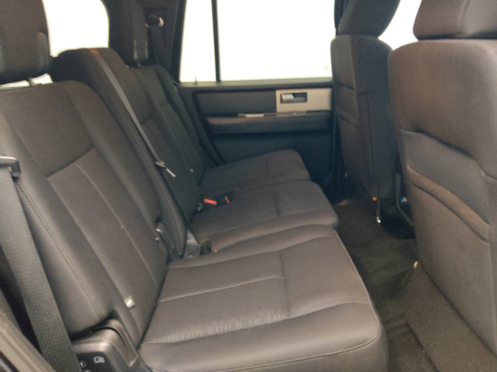 Used 2017 Ford Expedition XLT AWD/4WD image 19