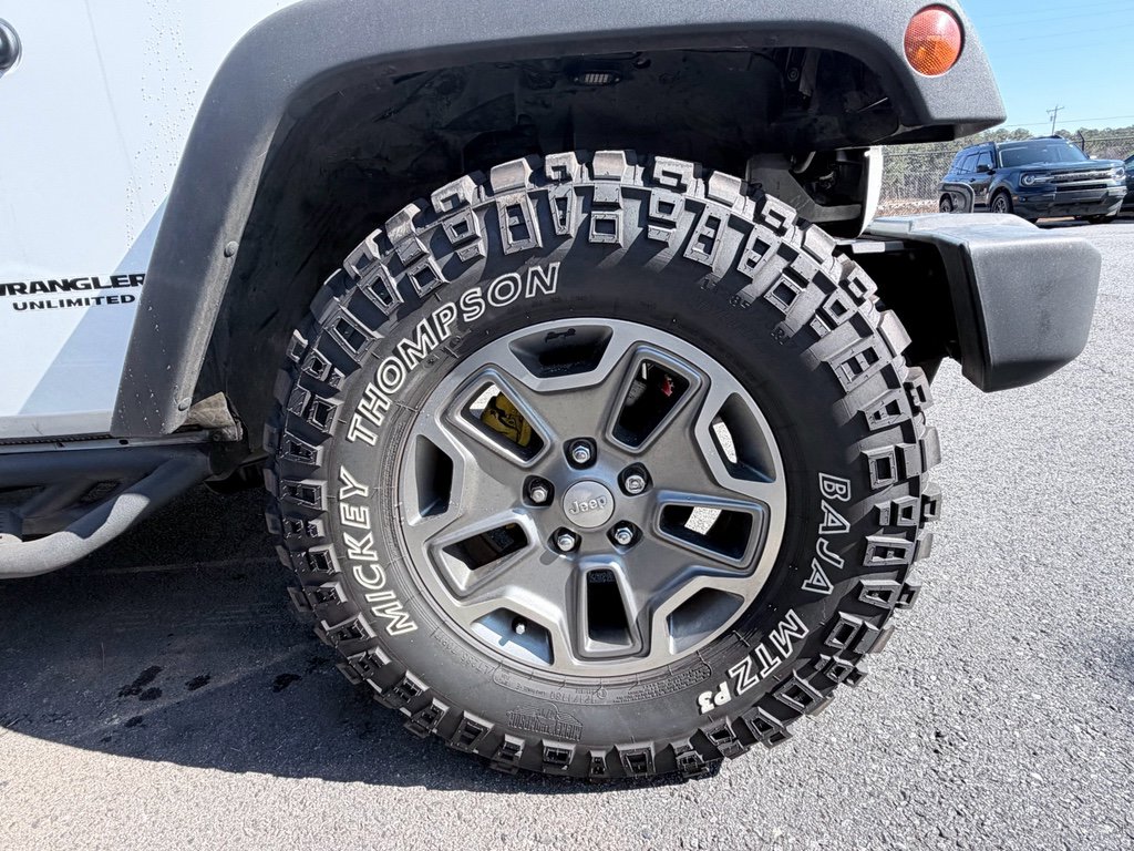 Used 2014 Jeep Wrangler Unlimited Rubicon w/ Connectivity Group image 29