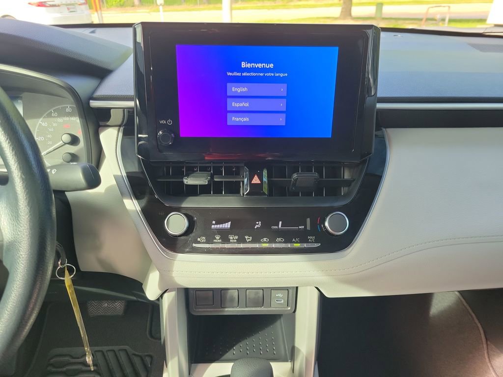 Used 2025 Toyota Corolla Cross L FWD image 22