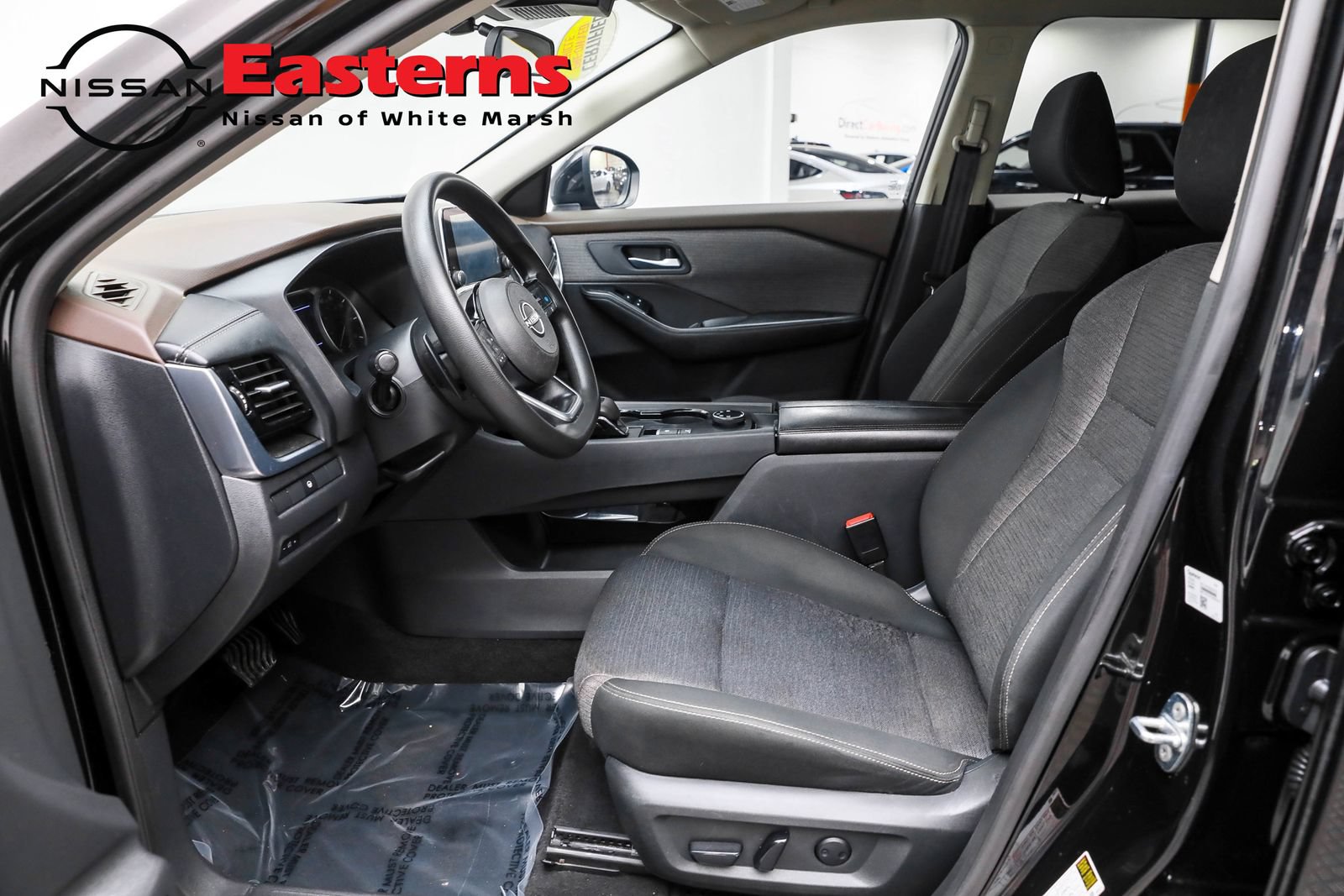 Used 2022 Nissan Rogue SV AWD/4WD image 7