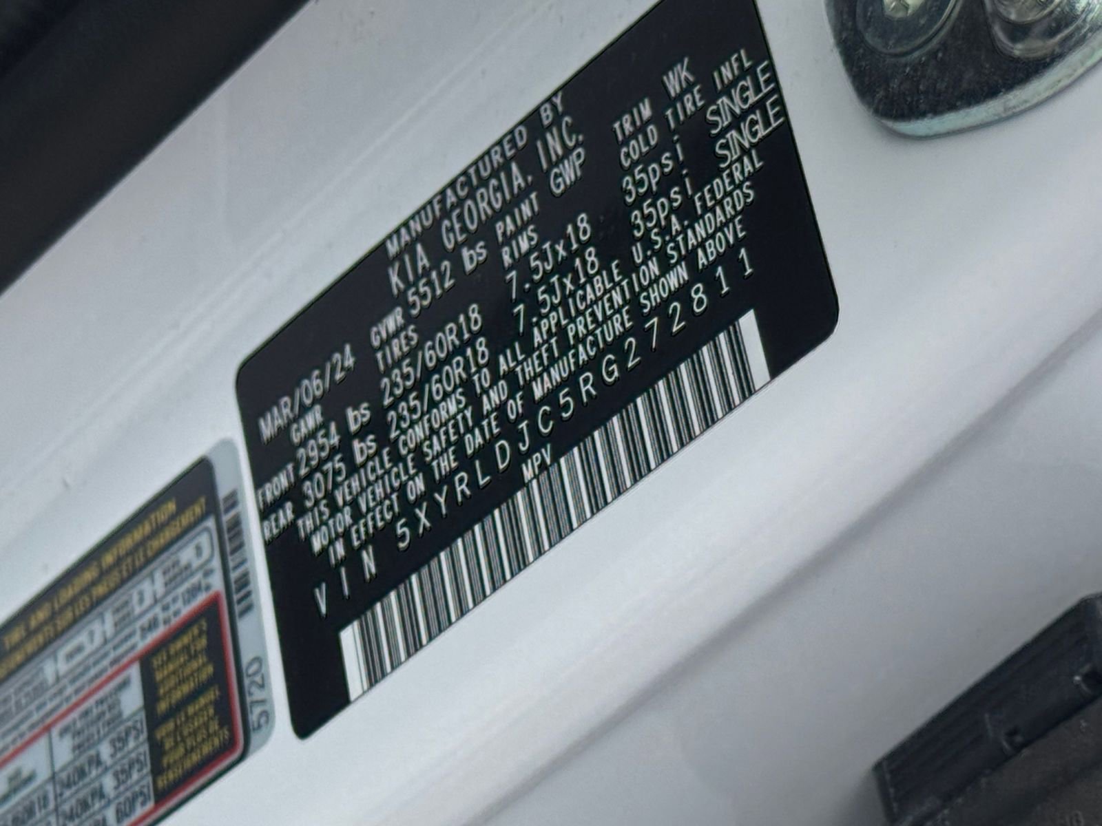 Used 2024 Kia Sorento S image 31