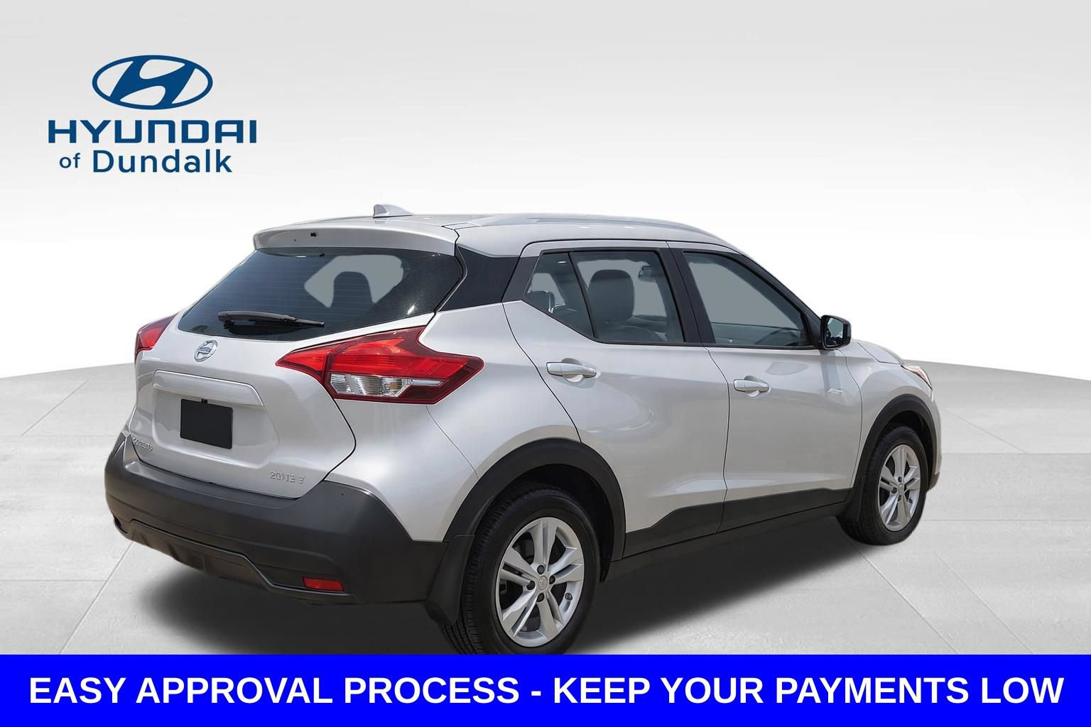 Used 2019 Nissan Kicks S FWD image 5