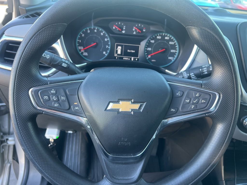 Used 2021 Chevrolet Equinox LS w/ LS Convenience Package image 24