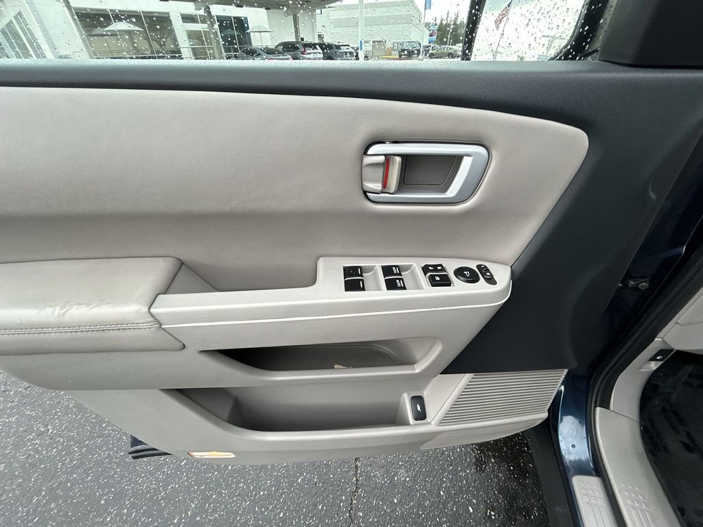 Used 2011 Honda Pilot EX-L image 13