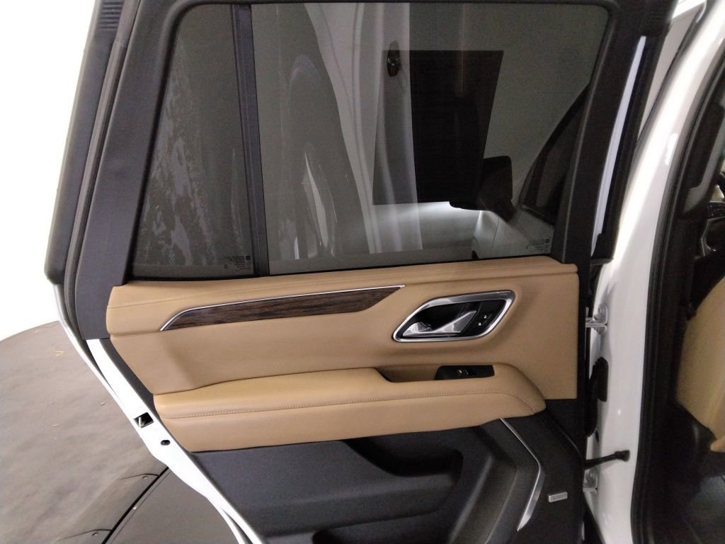 Used 2021 Chevrolet Tahoe Premier w/ Premium Package image 41