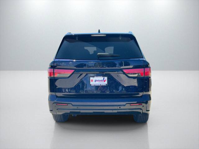 Certified 2024 Toyota Sequoia Platinum AWD/4WD image 6