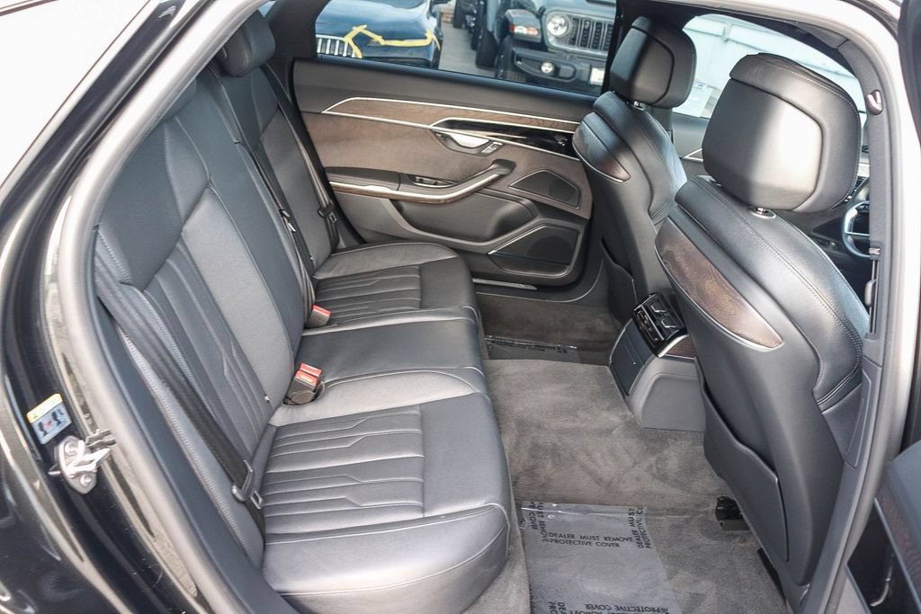 Used 2022 Audi A8 L 3.0T w/ Executive Package AWD/4WD image 19