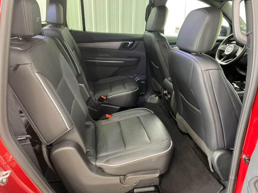 Used 2026 Buick Enclave Sport Touring AWD/4WD image 7