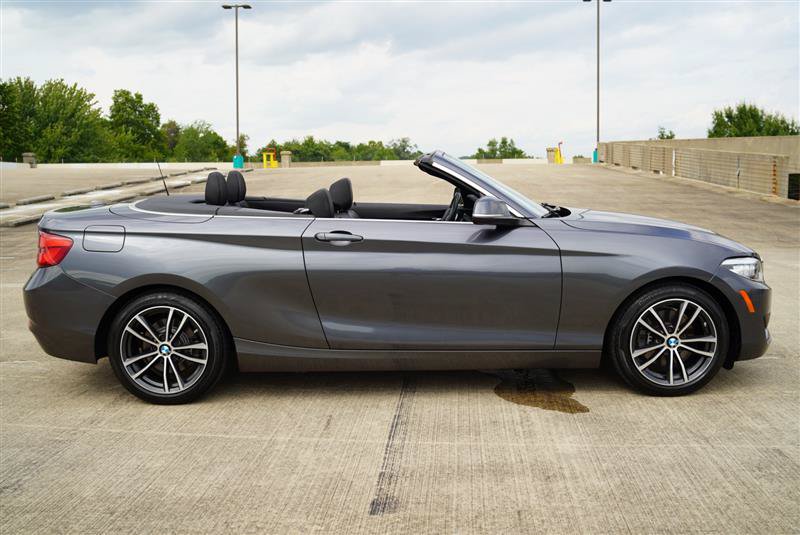 Used 2019 BMW 230i Convertible w/ Premium Package RWD image 15