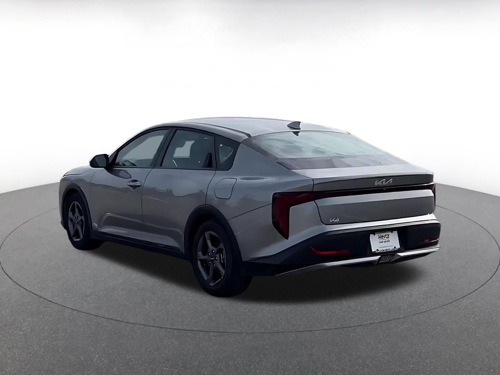 Used 2025 Kia K4 LXS image 11