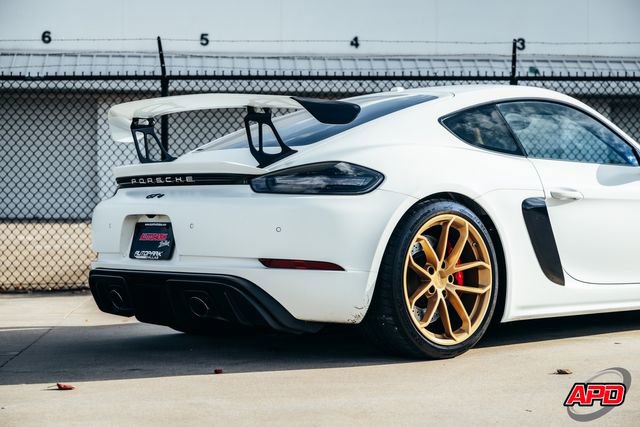 Used 2020 Porsche 718 Cayman GT4 RWD image 61