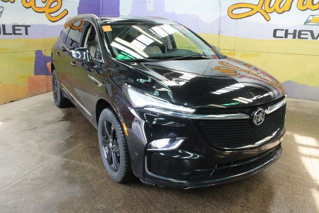 Used 2023 Buick Enclave Essence w/ Experience Buick Package image 3