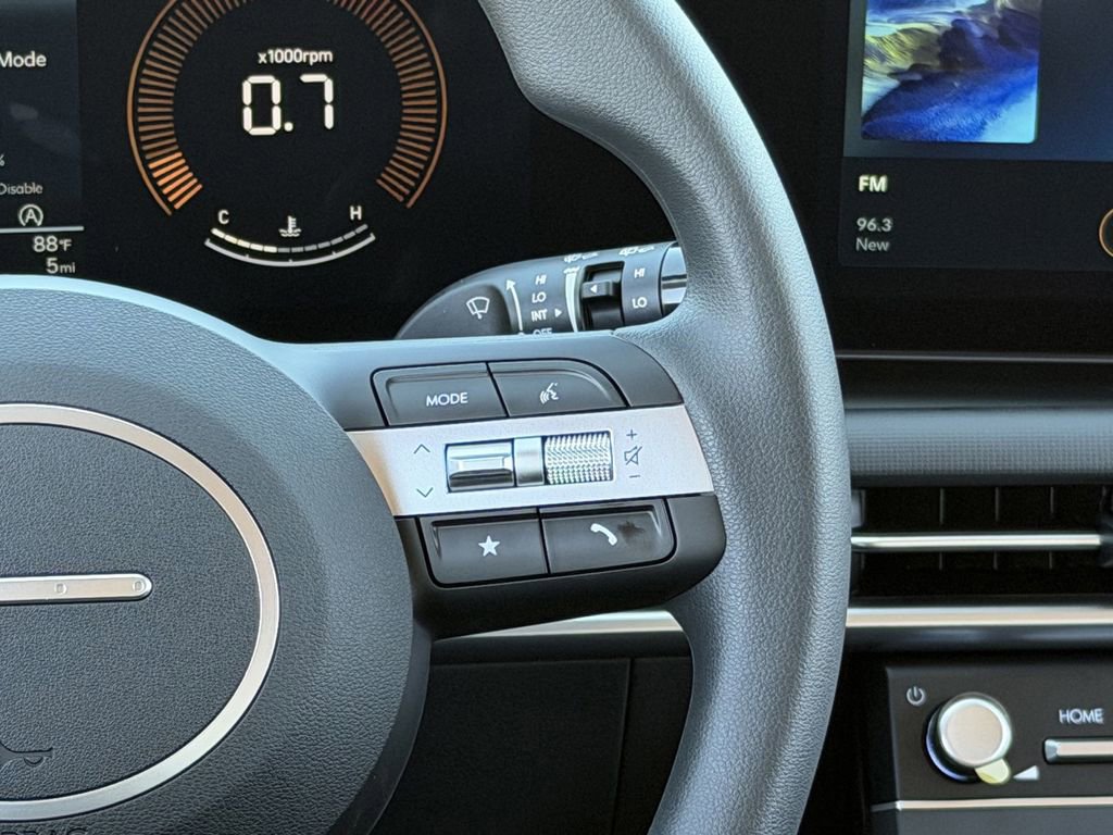 New 2026 Hyundai Tucson SE image 14