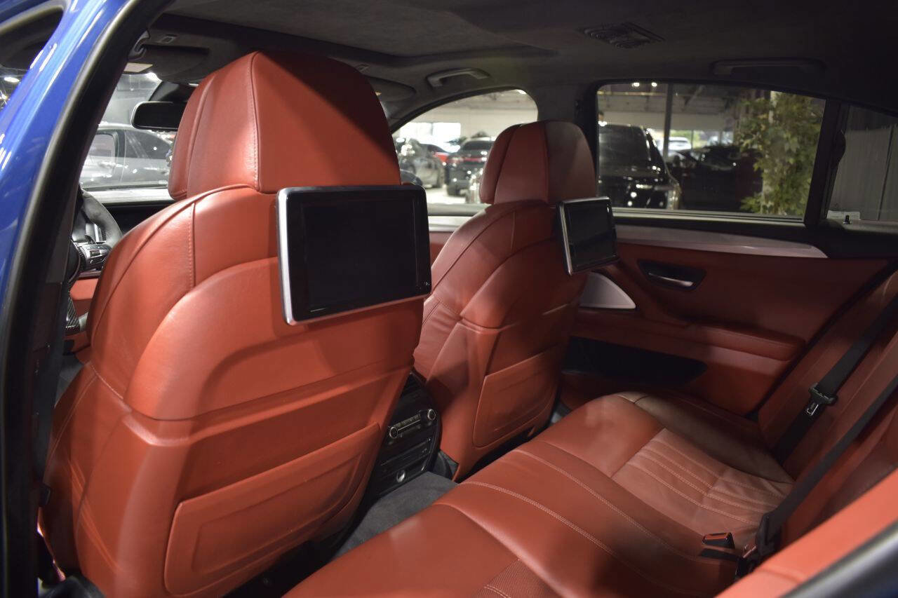 Used 2014 BMW M5 image 19