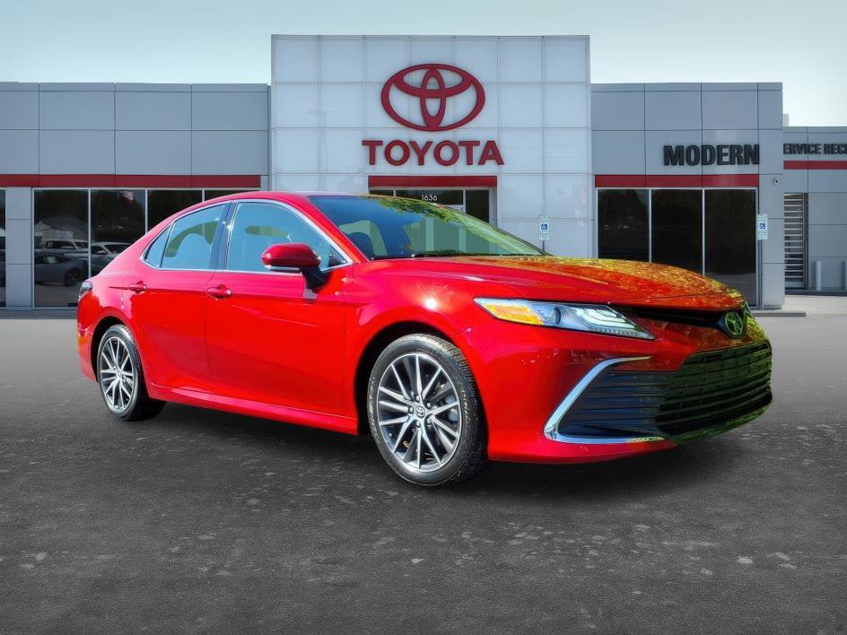 Certified 2023 Toyota Camry XLE FWD image 8
