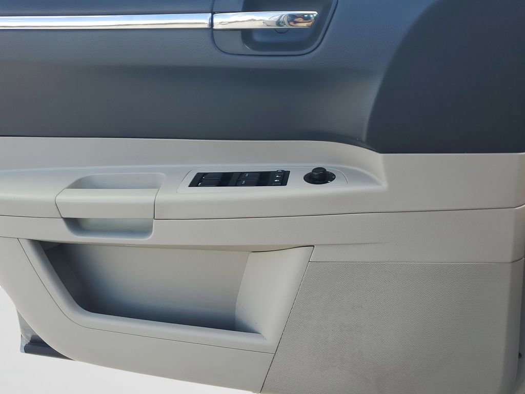 Used 2007 Chrysler 300 Touring L image 23