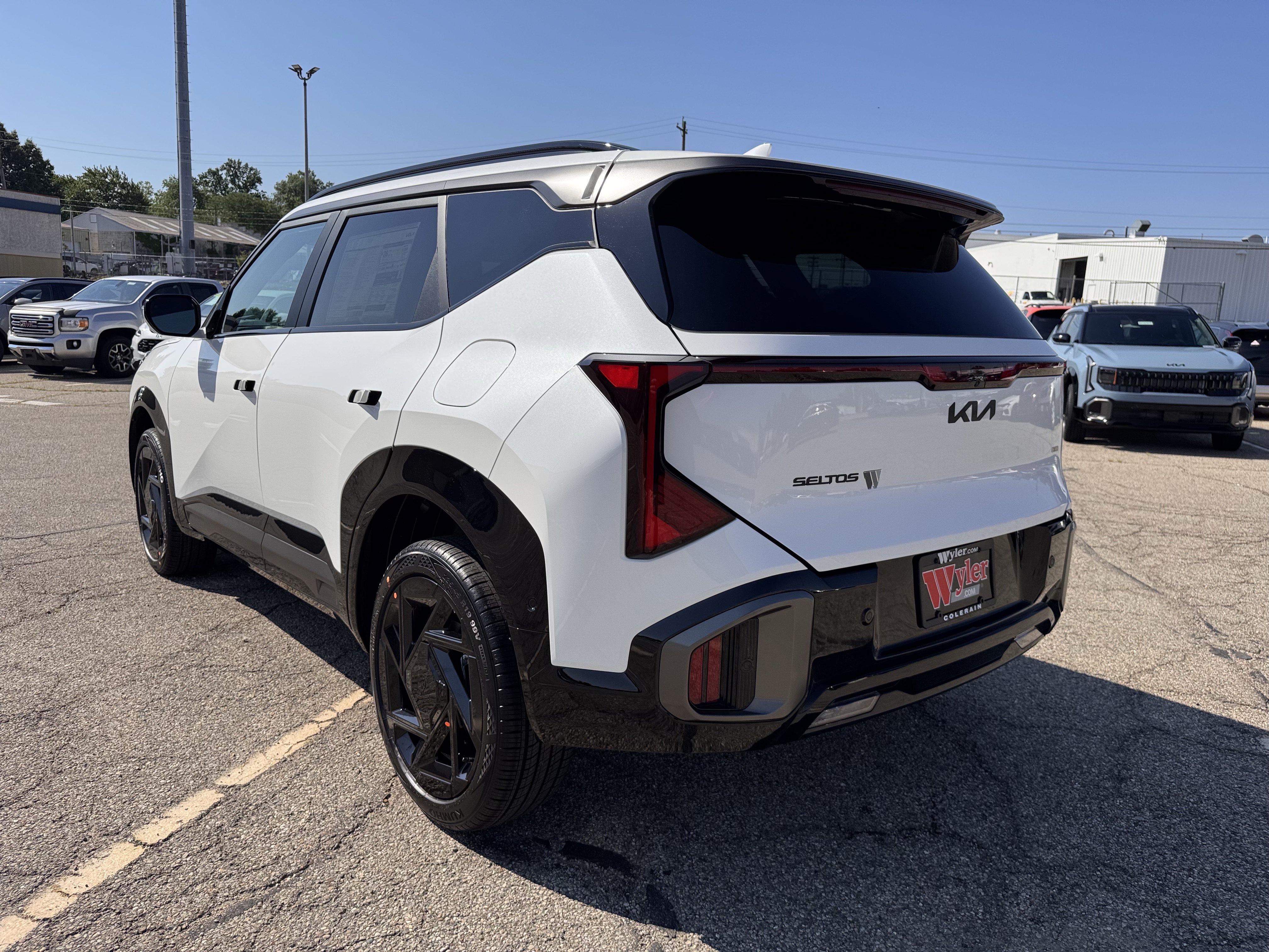 New 2027 Kia Seltos X-Line SX AWD/4WD image 4