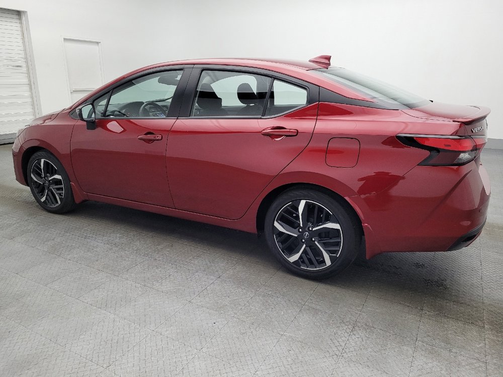 Used 2023 Nissan Versa SR w/ Trunk Package image 3