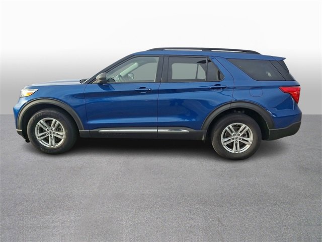 Used 2021 Ford Explorer XLT w/ Equipment Group 202A image 6